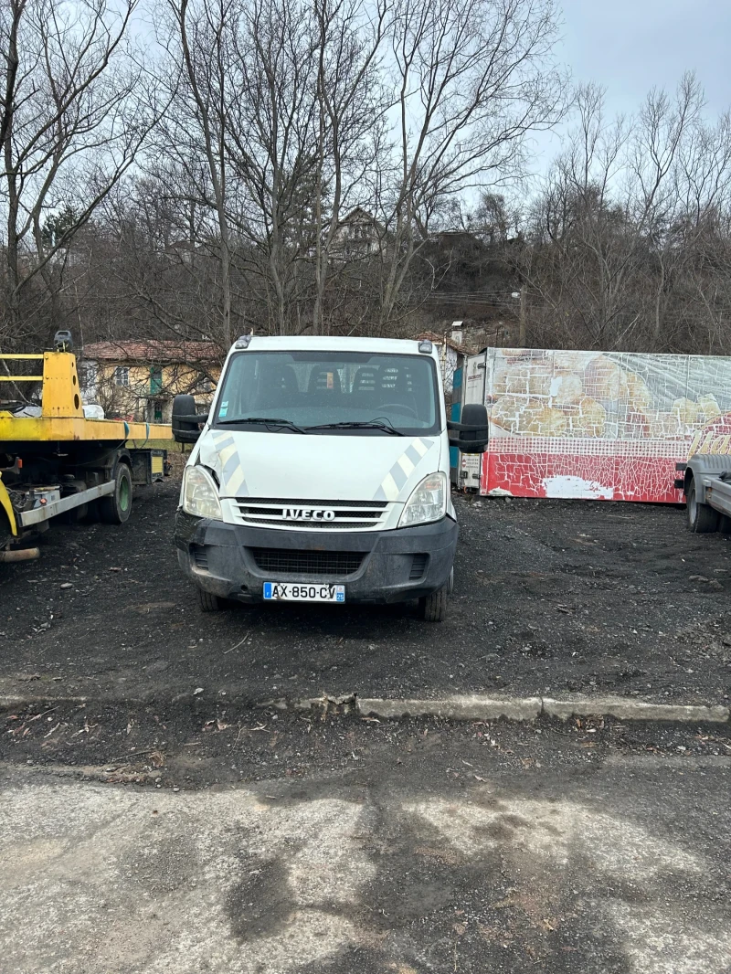 Iveco Daily, снимка 1 - Бусове и автобуси - 48575210