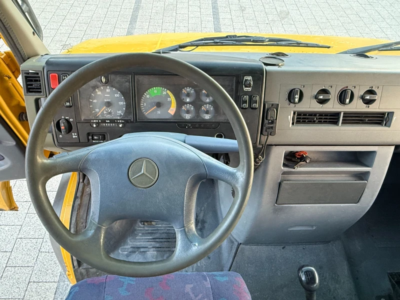 Mercedes-Benz Vario 815d Самосвал + кран Hiab 035-2 3.70м., снимка 15 - Бусове и автобуси - 48693535