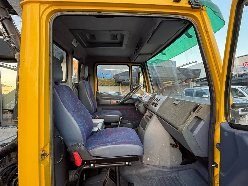 Mercedes-Benz Vario 815d Самосвал + кран Hiab 035-2 3.70м., снимка 12 - Бусове и автобуси - 48693535