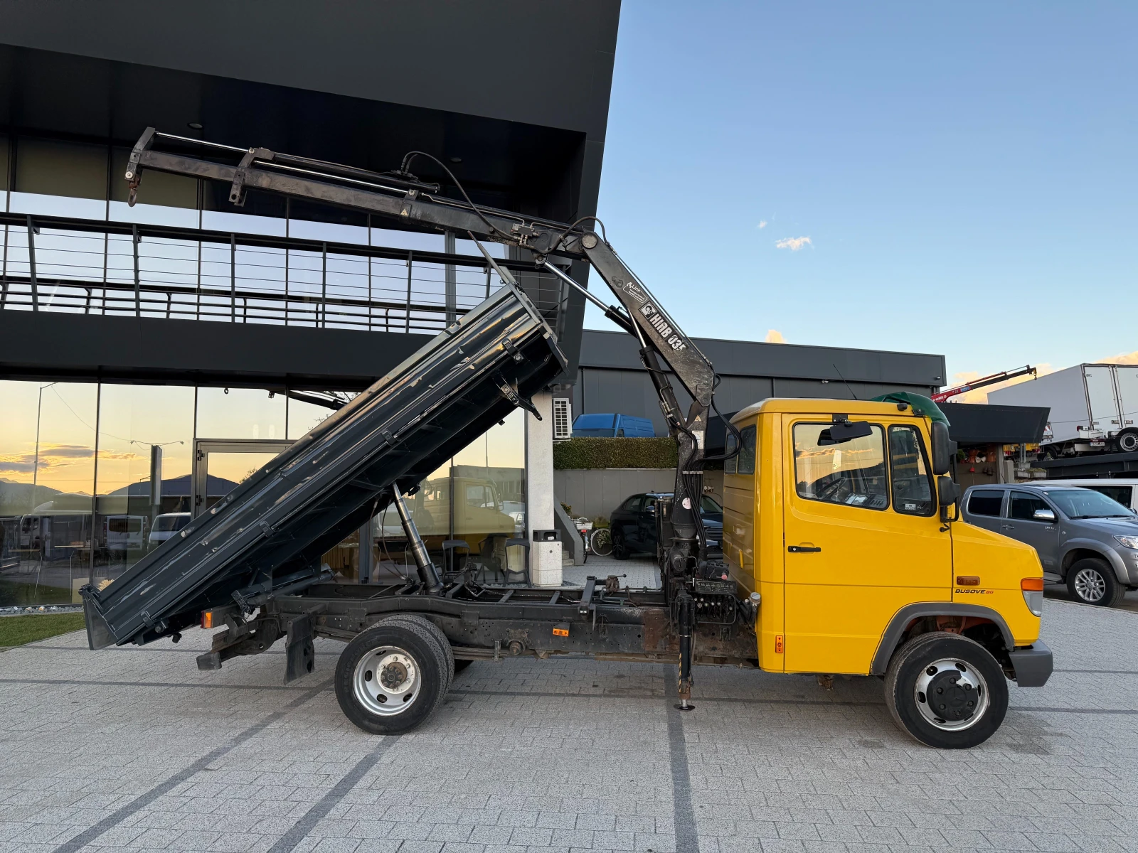 Mercedes-Benz Vario 815d Самосвал + кран Hiab 035-2 3.70м. - изображение 10