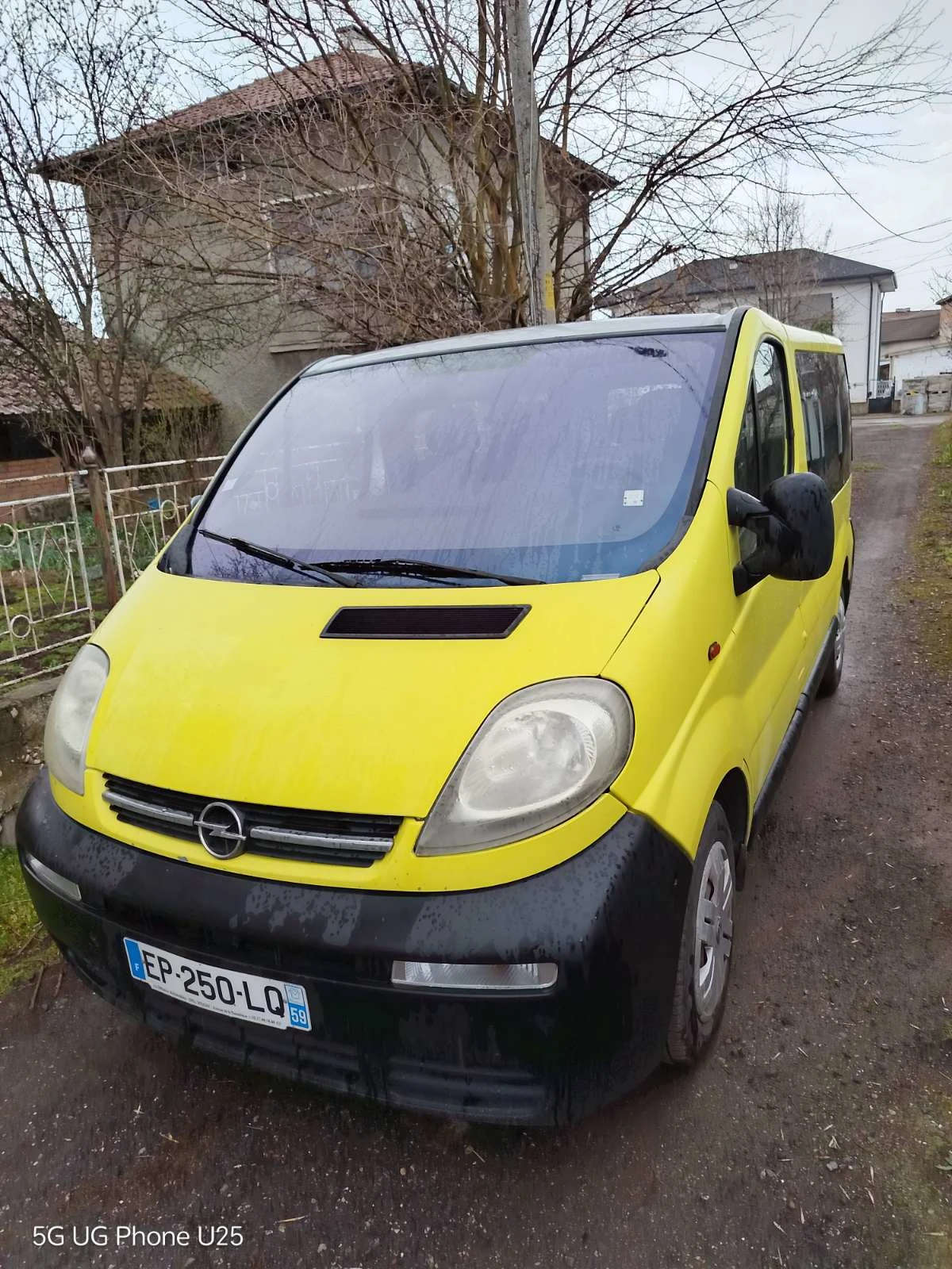 Opel Vivaro Пътнически 