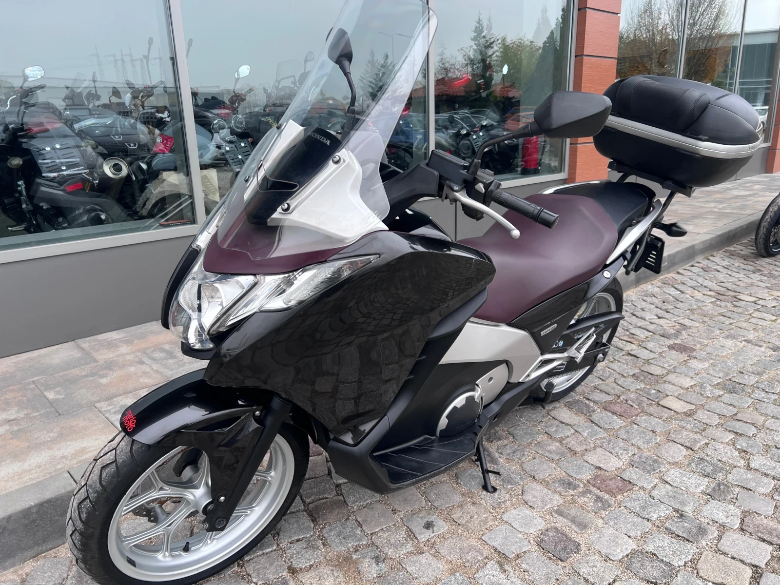 Honda Integra 700D - изображение 5