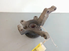 шенкел преден десен Нисан Микра 1,4Б