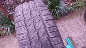 Гуми Зимни 225/65R16, снимка 2