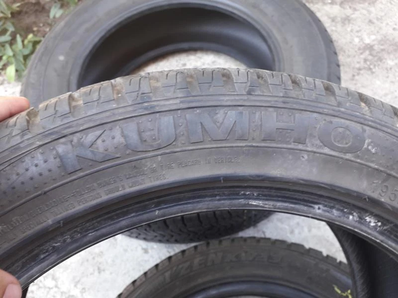 Гуми Зимни 195/50R16, снимка 3 - Гуми и джанти - 22338638