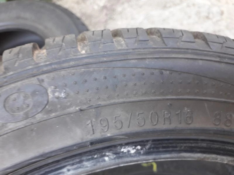 Гуми Зимни 195/50R16, снимка 6 - Гуми и джанти - 22338638