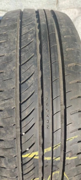 Гуми Летни 215/60R17, снимка 2 - Гуми и джанти - 47384916