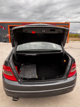 Mercedes-Benz C 220, снимка 10