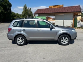 Обява за продажба на Subaru Forester 2.0i КОЖА ПАНОРАМА + ГАЗОВ ИНЖЕКЦИОН ~10 900 лв. - изображение 3
