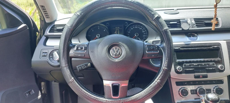 VW Passat B7, снимка 2 - Автомобили и джипове - 48397632