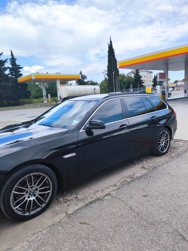 BMW 520 F11, снимка 3 - Автомобили и джипове - 47264492