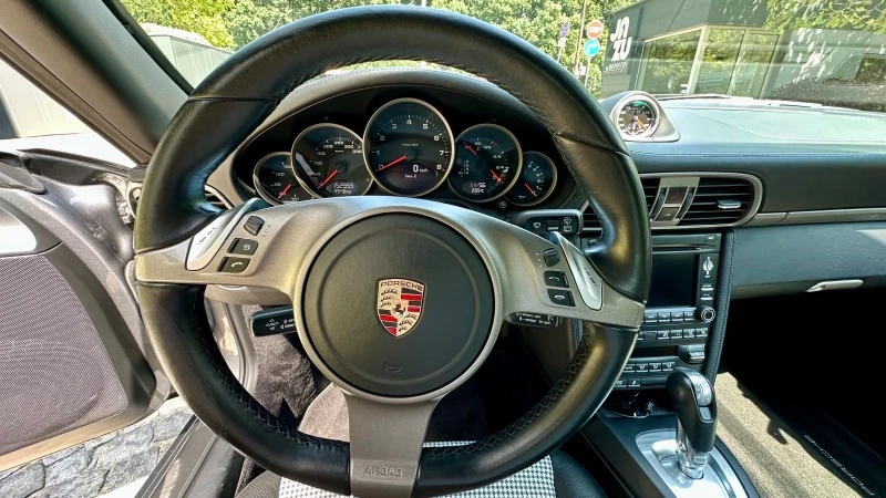 Porsche 911 997.2, снимка 11 - Автомобили и джипове - 47479136