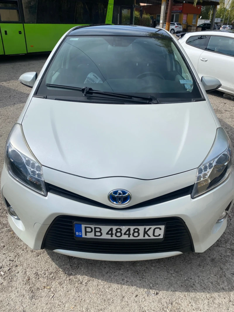 Toyota Yaris, снимка 1 - Автомобили и джипове - 47413382