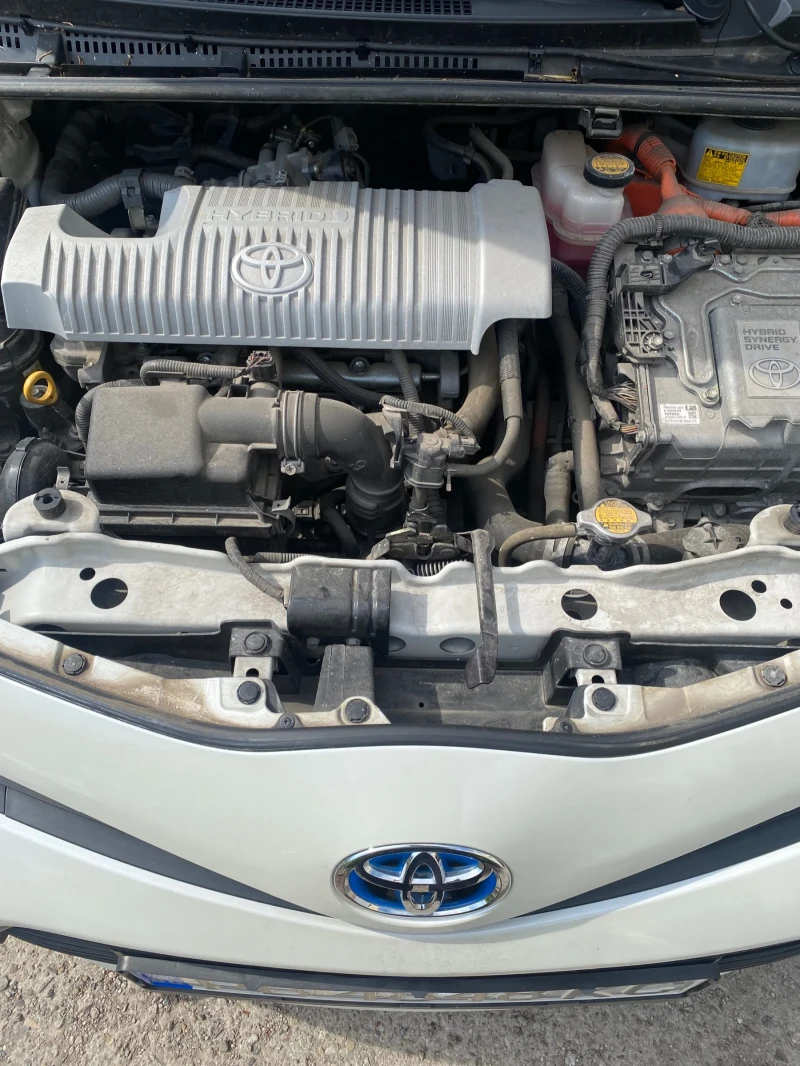 Toyota Yaris, снимка 7 - Автомобили и джипове - 47413382