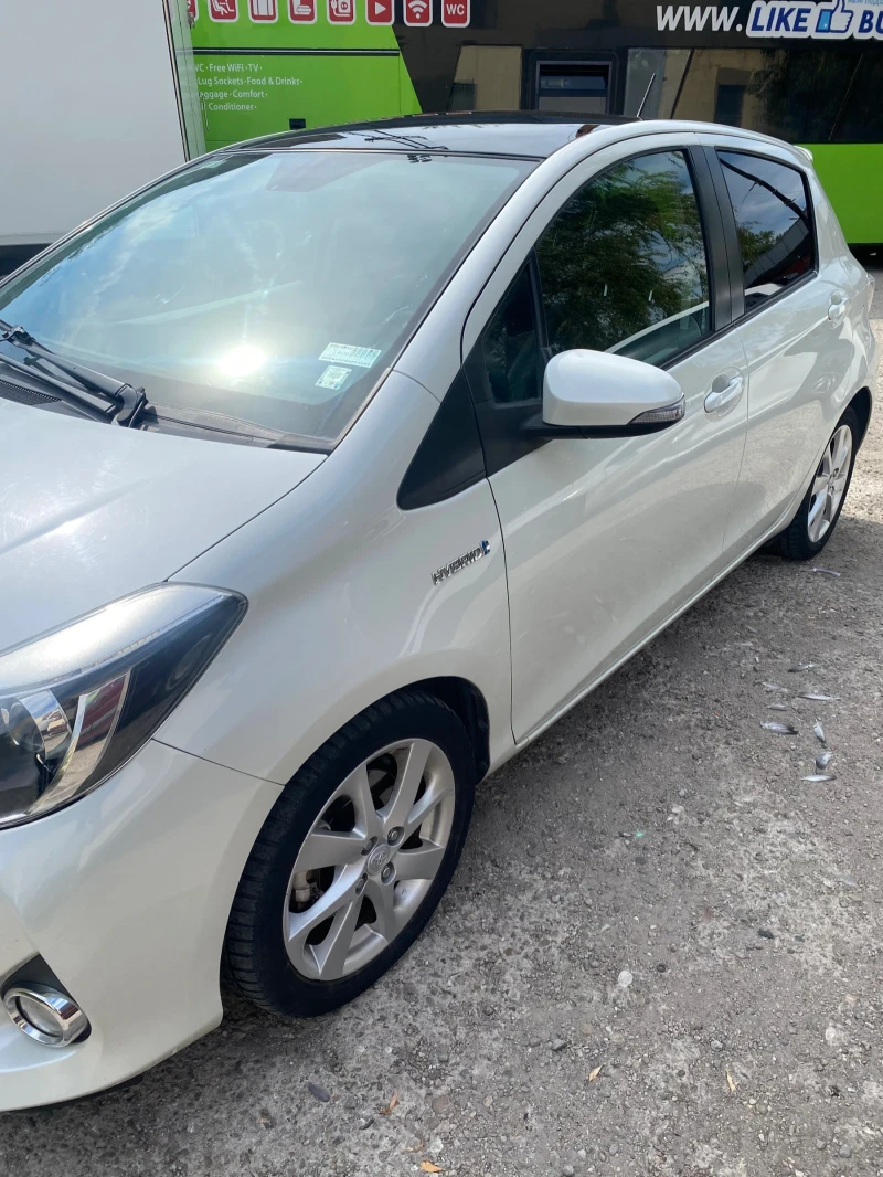 Toyota Yaris, снимка 4 - Автомобили и джипове - 47413382