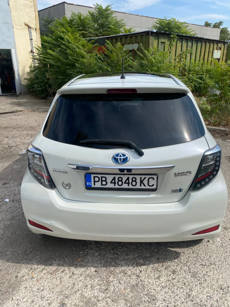 Toyota Yaris, снимка 2 - Автомобили и джипове - 47413382