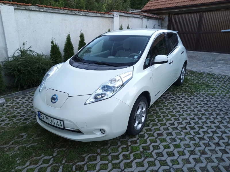 Nissan Leaf , снимка 8 - Автомобили и джипове - 47639956