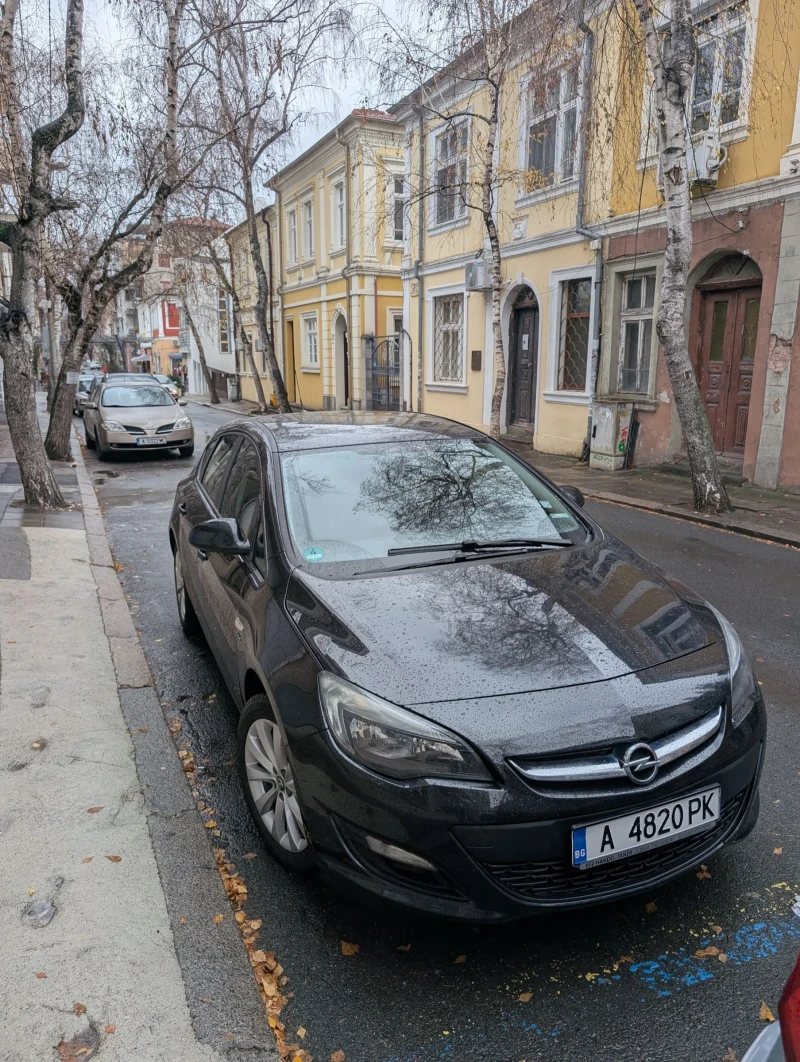 Opel Astra J 1.4 в Автомобили и джипове в гр. София