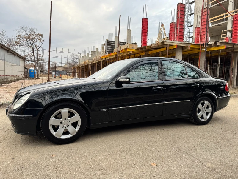 Mercedes-Benz E 270, снимка 8 - Автомобили и джипове - 49254827