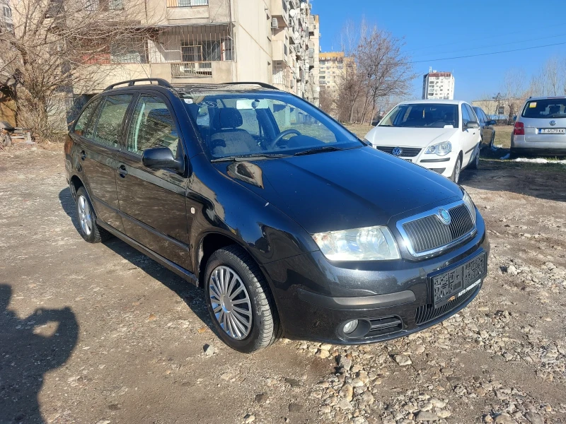 Skoda Fabia 1.2 бензин фейс верига , снимка 4 - Автомобили и джипове - 49331641