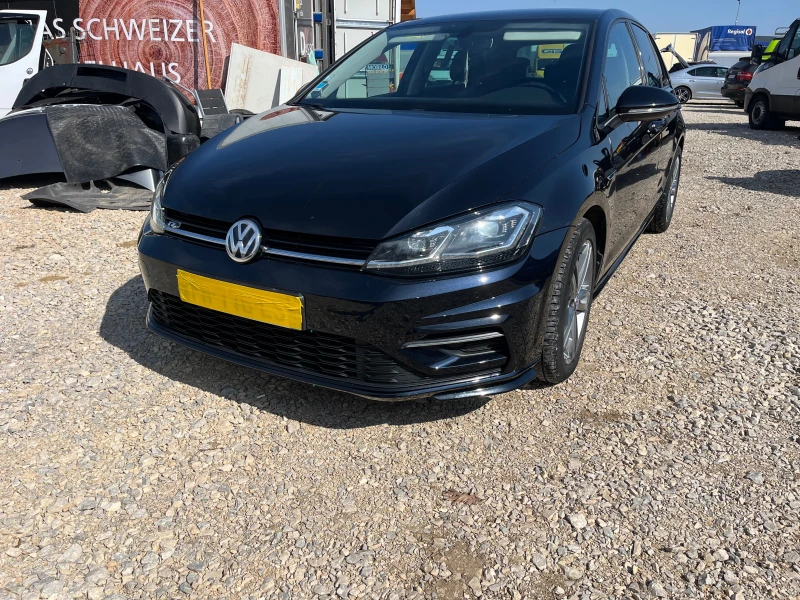 VW Golf 1, 6 R-Line, снимка 1 - Автомобили и джипове - 49441745