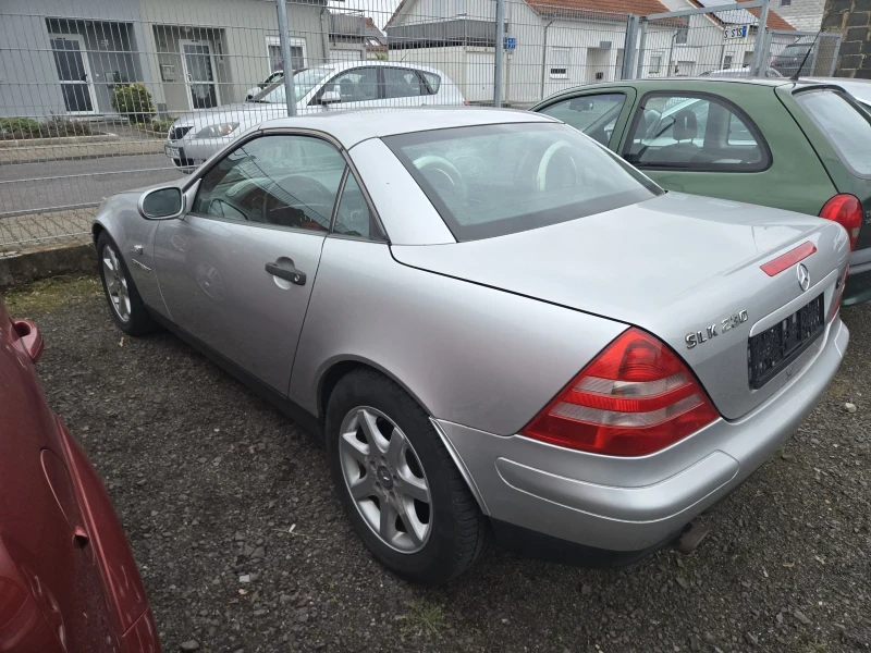 Mercedes-Benz SLK, снимка 4 - Автомобили и джипове - 49471622