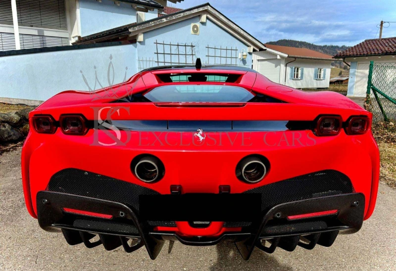 Ferrari SF 90 STRADALE* CARBON* KERAMIK* , снимка 5 - Автомобили и джипове - 51352800