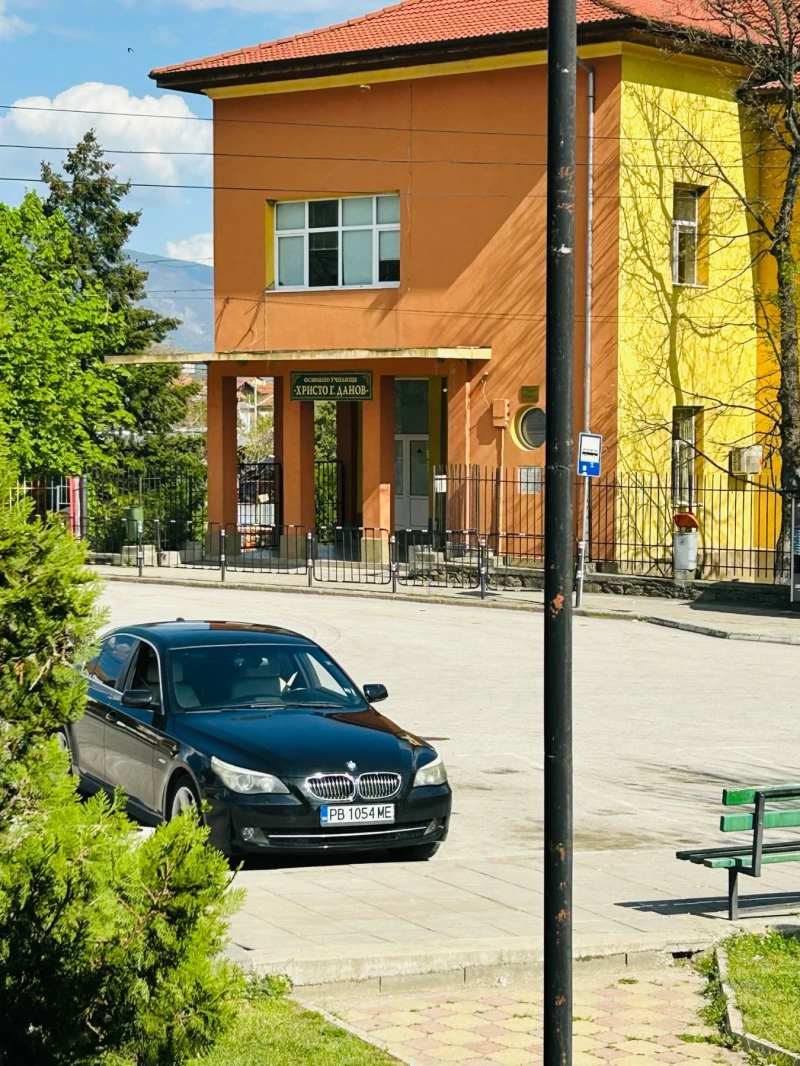 BMW 530, снимка 14 - Автомобили и джипове - 52090608