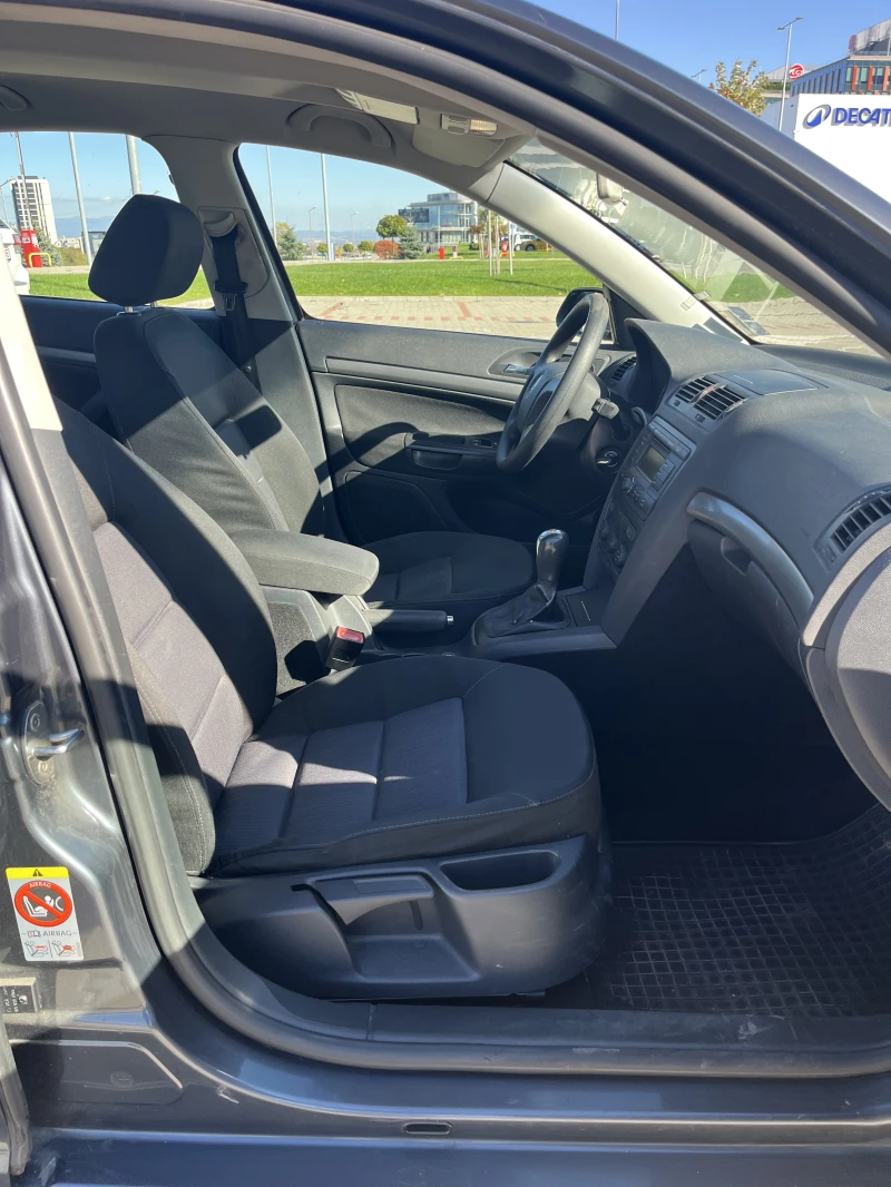 Skoda Octavia, снимка 7 - Автомобили и джипове - 52588275