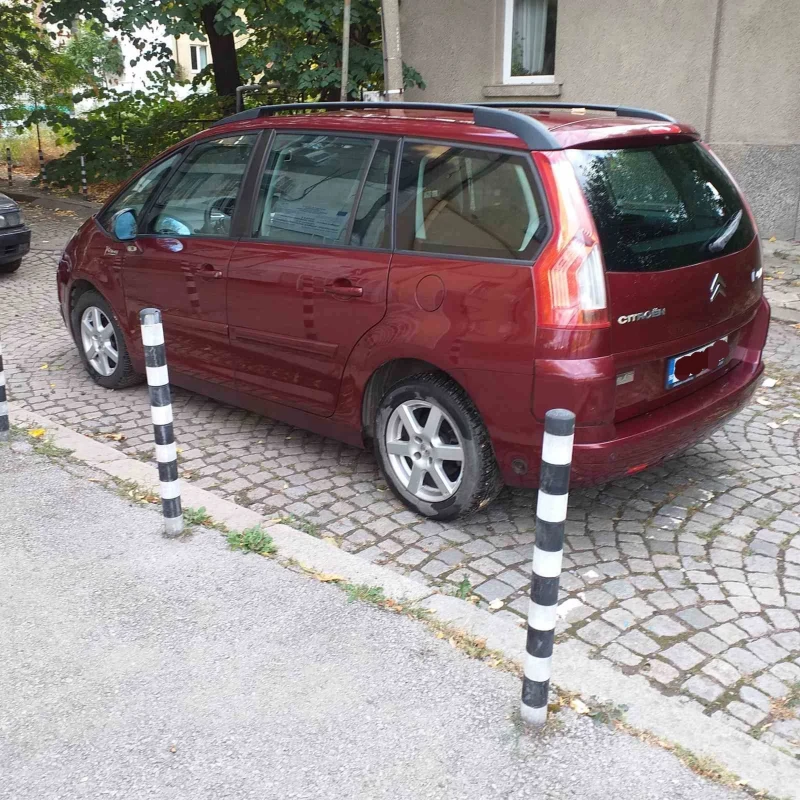 Citroen Grand C4 Picasso 1.8GAZ, снимка 2 - Автомобили и джипове - 52037266