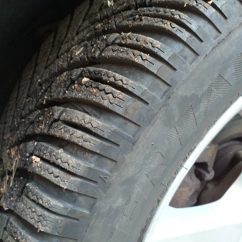 Citroen Grand C4 Picasso 1.8GAZ, снимка 8 - Автомобили и джипове - 52037266