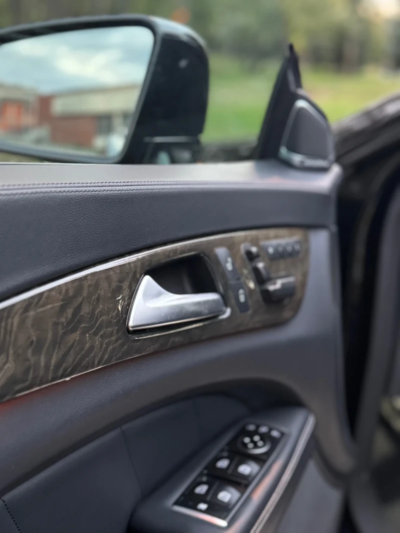 Mercedes-Benz CLS 500, снимка 12 - Автомобили и джипове - 52530383