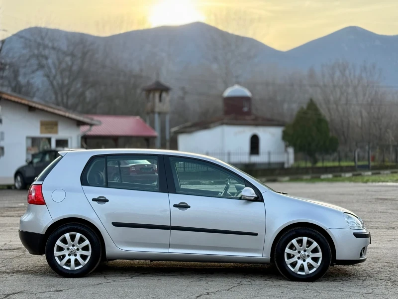 VW Golf 2.0TDI* Klimatronik* Tempomat , снимка 4 - Автомобили и джипове - 52852233