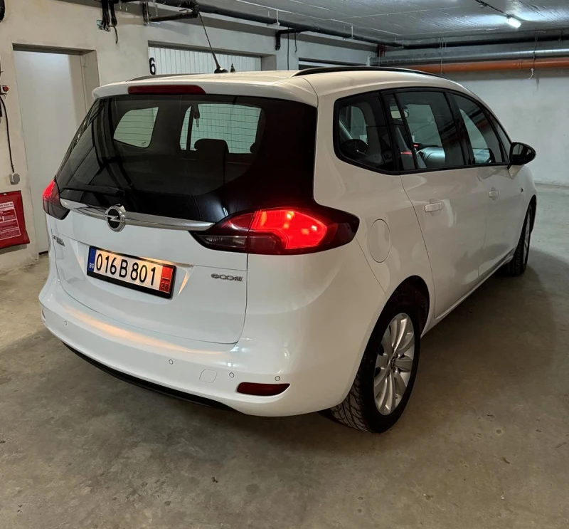 Opel Zafira ГАЗ/БЕНЗИН 2015г., снимка 10 - Автомобили и джипове - 52971416
