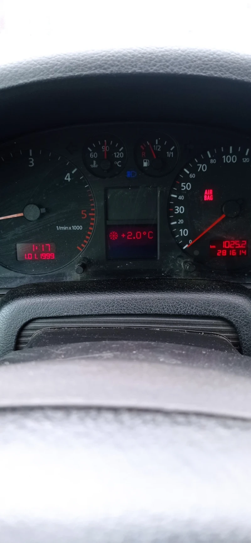 Audi A4 1.9 TDI FACELIFT, снимка 2 - Автомобили и джипове - 53213979