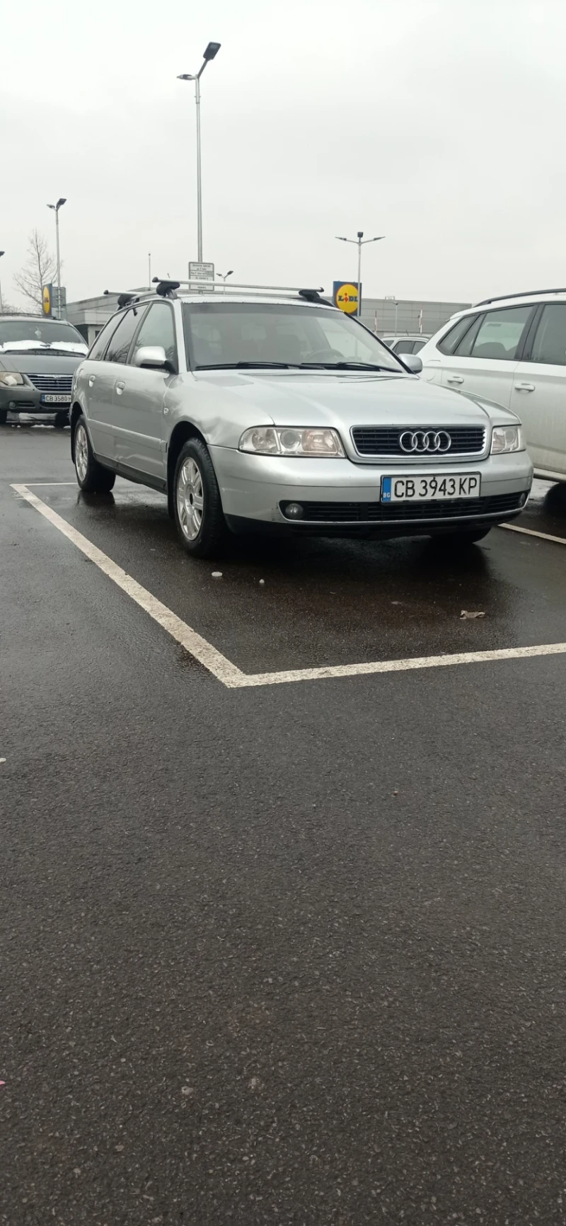 Audi A4 1.9 TDI FACELIFT, снимка 4 - Автомобили и джипове - 53213979