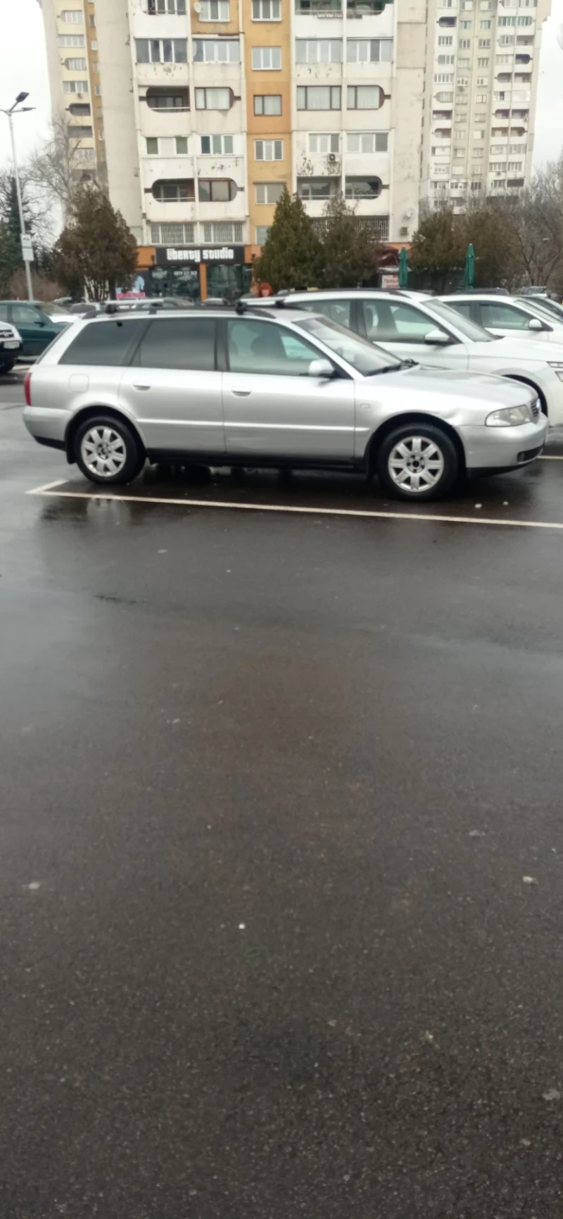 Audi A4 1.9 TDI FACELIFT, снимка 6 - Автомобили и джипове - 53213979