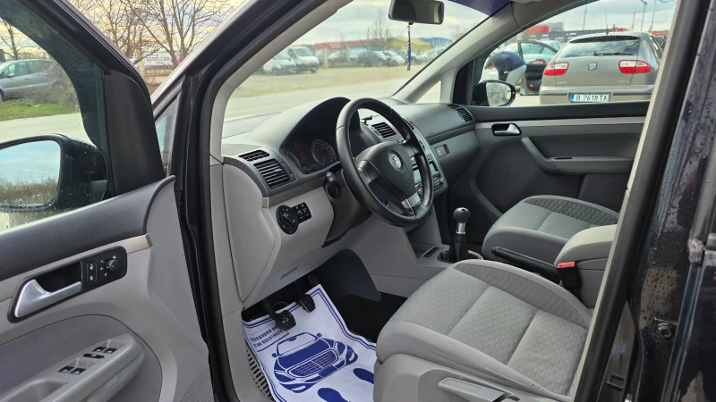 VW Touran 2.0d/140hp/8kl/FACCE LIFT, снимка 6 - Автомобили и джипове - 53433988