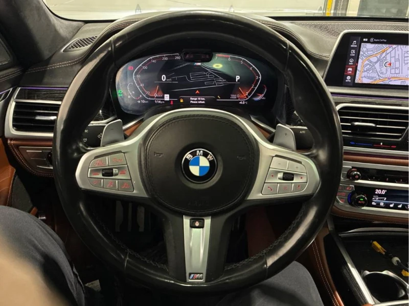 BMW 750 CARFAX* INDIVIDUAL* M-PACK* DISTRONIC* DIGITAL KEY, снимка 7 - Автомобили и джипове - 53498753