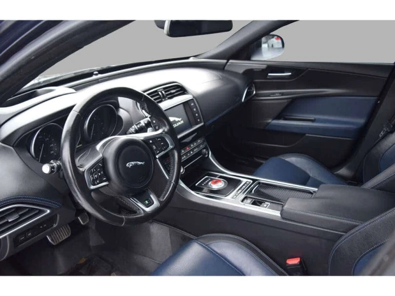 Jaguar XE * 20d R Sport AWD Diesel * CARFAX * ЦЕНА ДО БГ, снимка 9 - Автомобили и джипове - 53529022