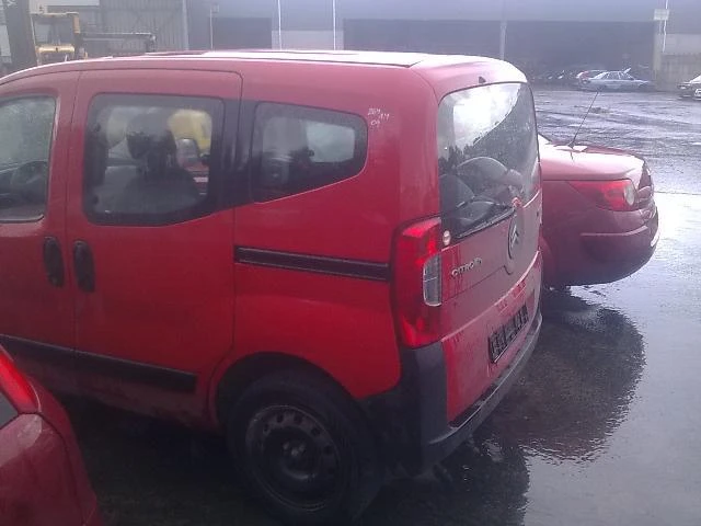 Citroen Nemo 1.4 i /1.4 HDi, снимка 9 - Автомобили и джипове - 48320119