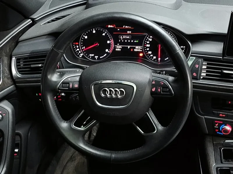 Audi A6 2.0 TDI Quattro, снимка 13 - Автомобили и джипове - 54561236