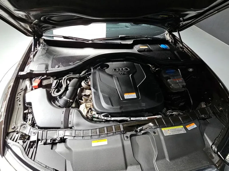 Audi A6 2.0 TDI Quattro, снимка 6 - Автомобили и джипове - 54561236