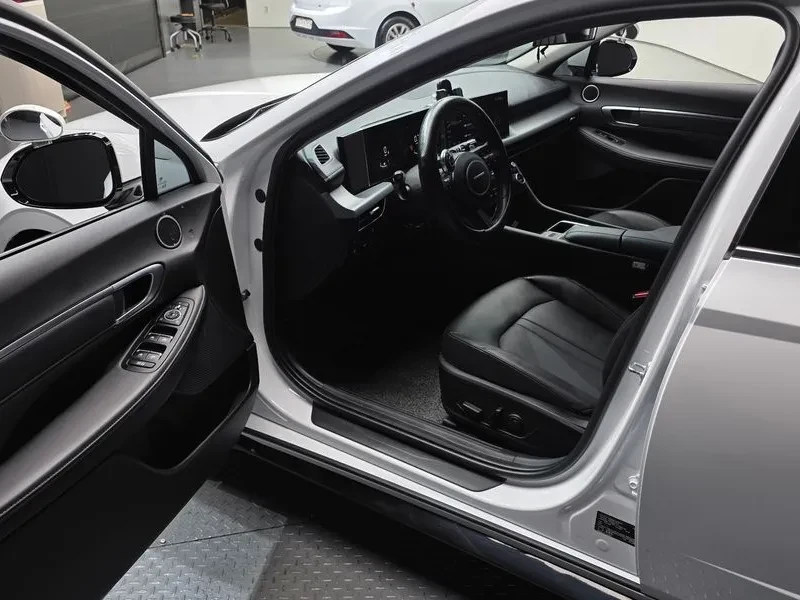 Hyundai Sonata 2.0 LPG MOBILITY, снимка 10 - Автомобили и джипове - 55221198