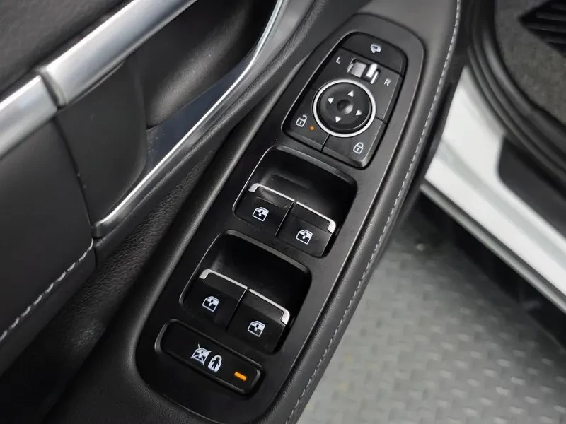 Hyundai Sonata 2.0 LPG MOBILITY, снимка 14 - Автомобили и джипове - 55221198