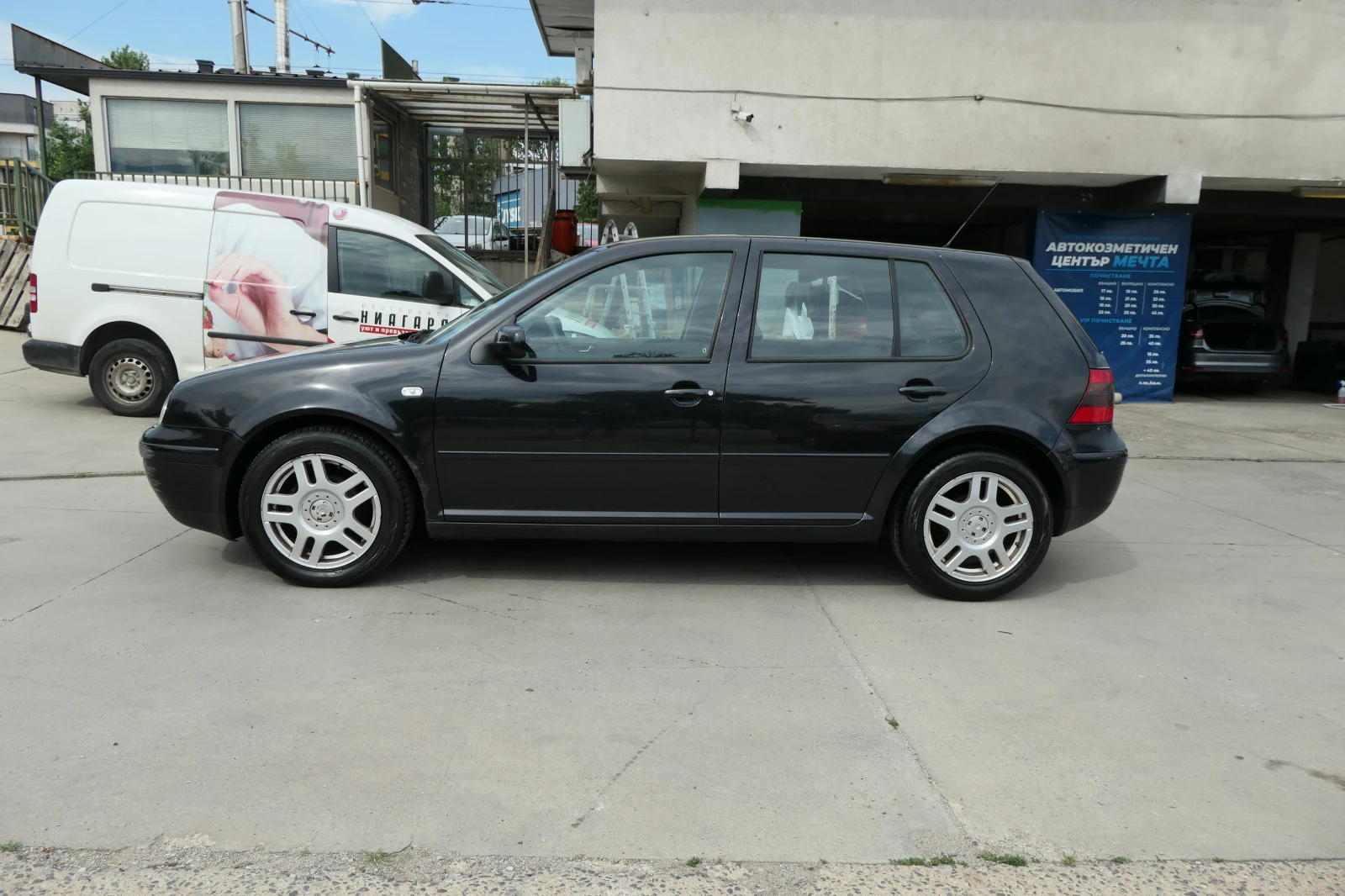 VW Golf 1.6i 105кс HIGHLINE EUR-4КЛИМАТРОНИК CD CHANGER  - изображение 7