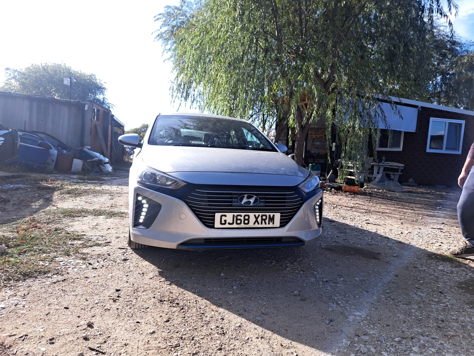 Hyundai Ioniq 1.6 хибрид - изображение 3