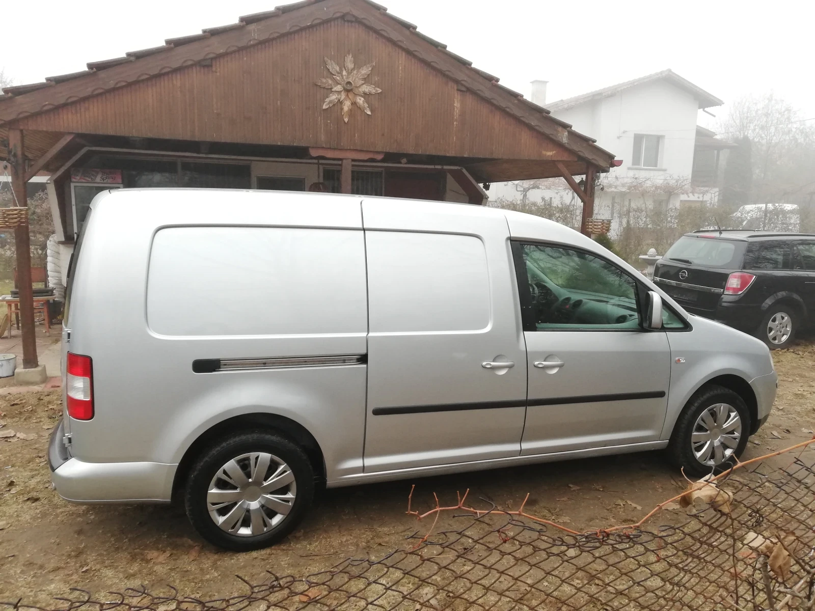 VW Caddy MAXI DSG КЛИМАТИК  - изображение 6