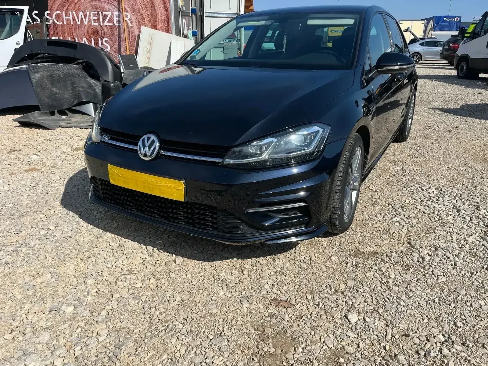 VW Golf 1, 6 R-Line | Mobile.bg — изображение 1