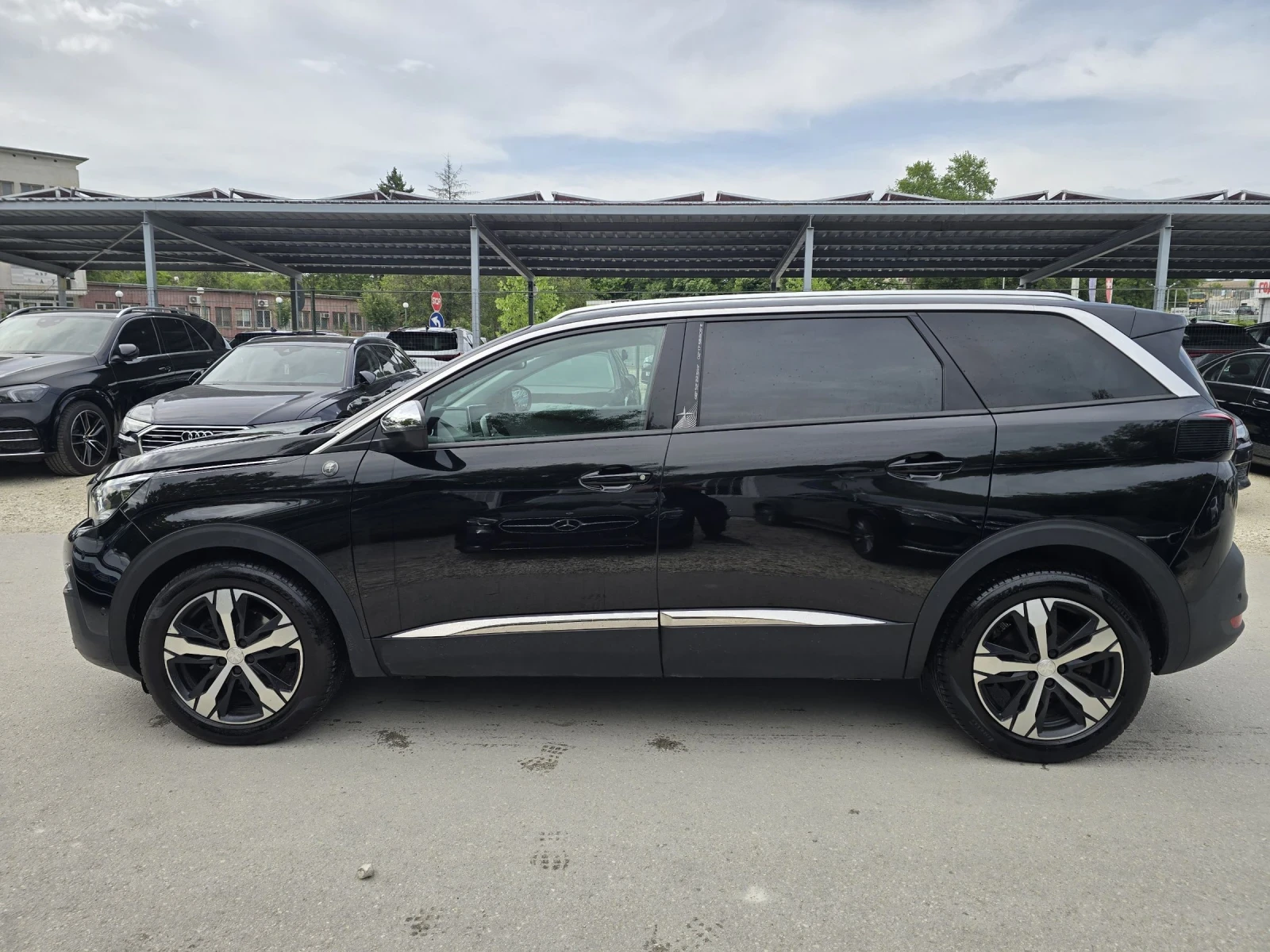 Peugeot 5008 1.5HDI 130к.с Топ състояние  - изображение 7